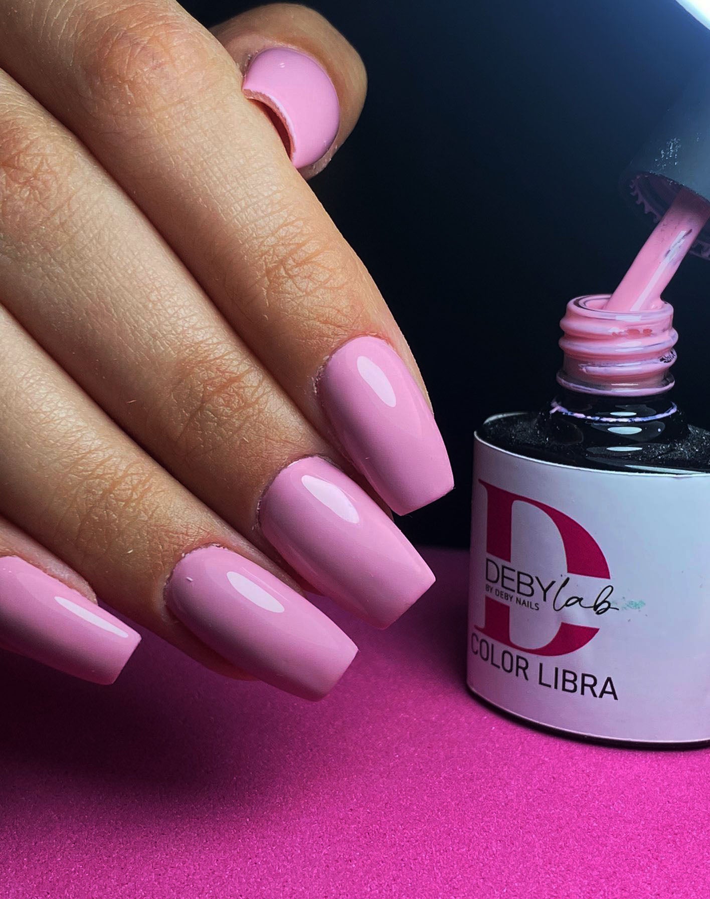 COLOR LIBRA N° 009 - Gel polish ad alta pigmentazione per una copertura intensa