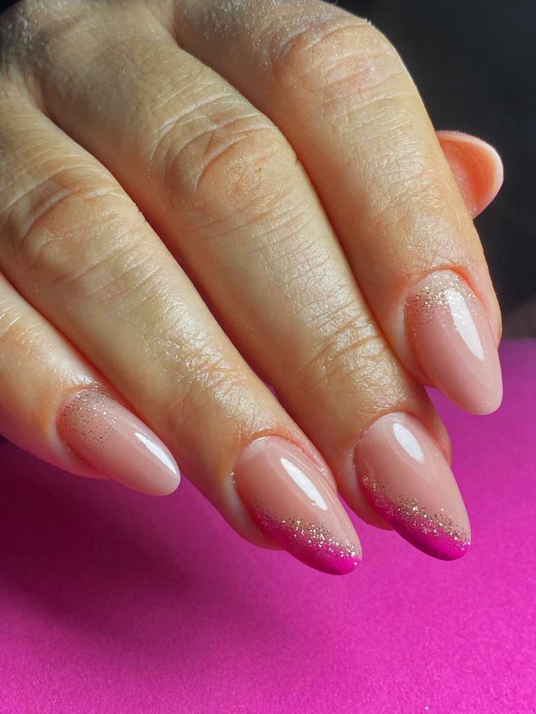 COLOR LIBRA N° 030 - Gel polish ad alta pigmentazione per una copertura intensa