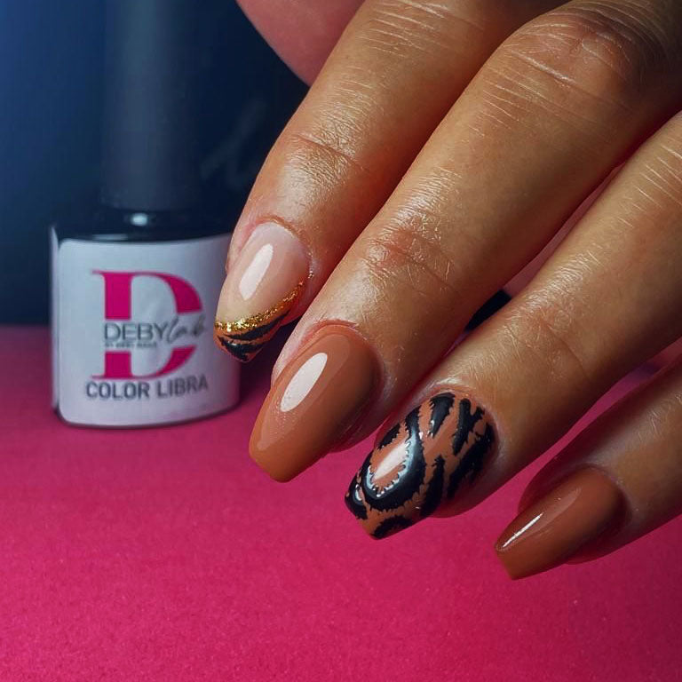 COLOR LIBRA N° 89 - Gel polish ad alta pigmentazione per una copertura intensa