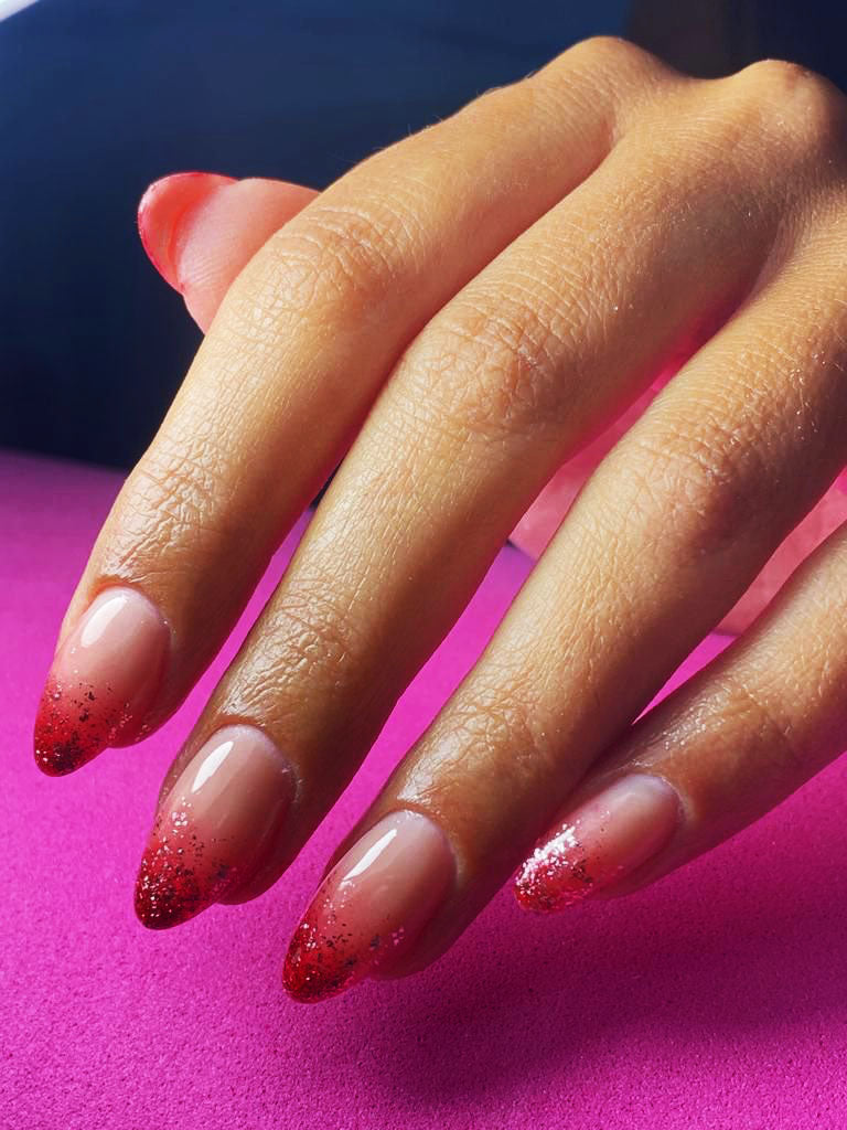 COLOR LIBRA N° 090 - Gel polish ad alta pigmentazione per una copertura intensa