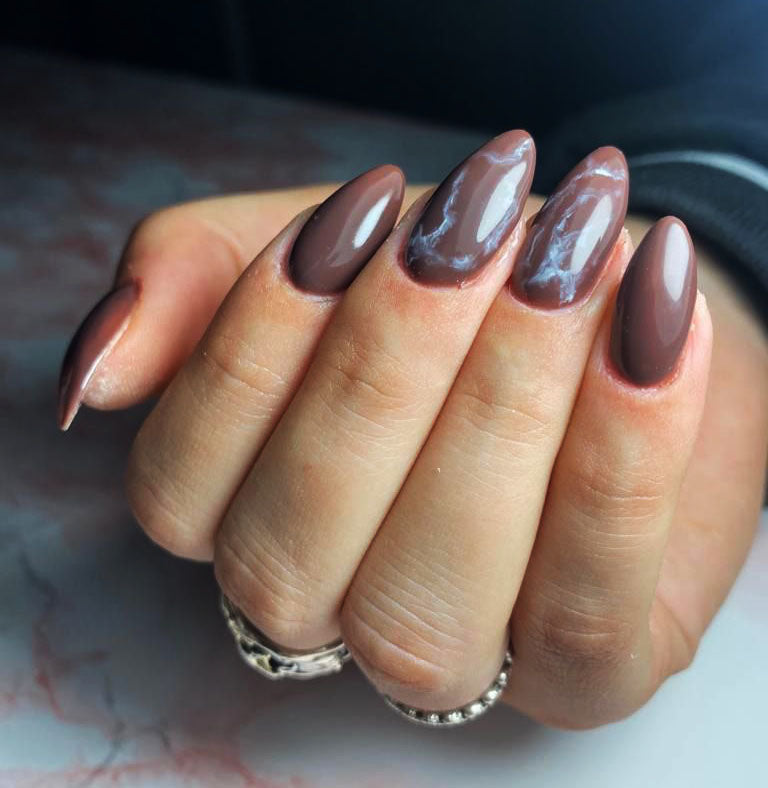COLOR LIBRA N° 049 - Gel polish ad alta pigmentazione per una copertura intensa