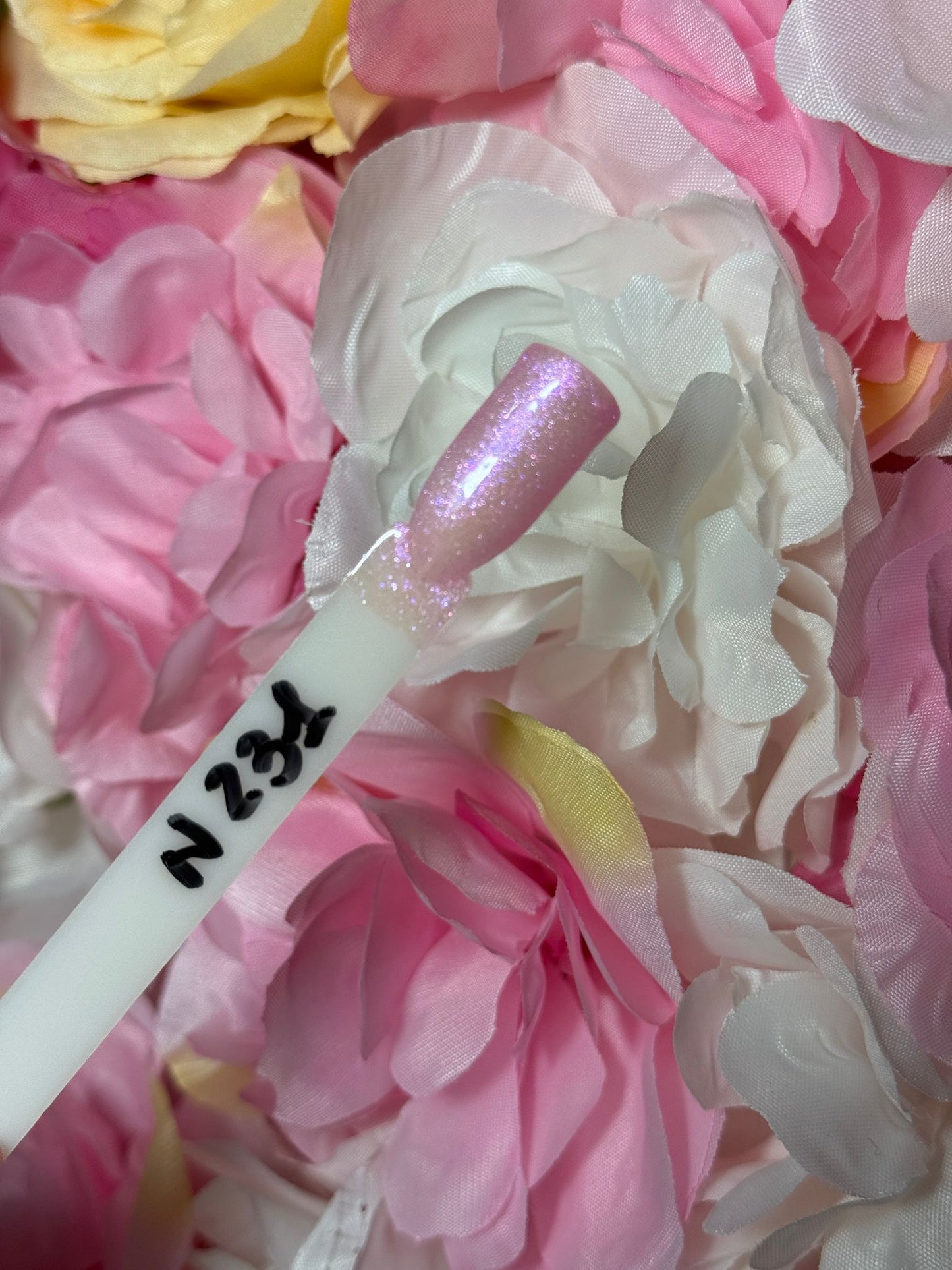 COLOR LIBRA N° 231 - Gel polish ad alta pigmentazione per una copertura intensa