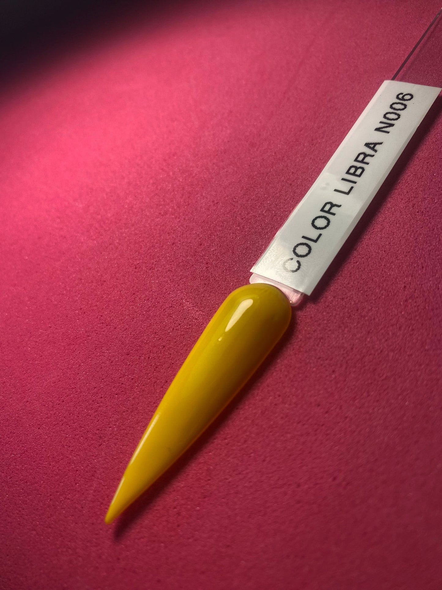 COLOR LIBRA N° 006 - Gel polish ad alta pigmentazione per una copertura intensa