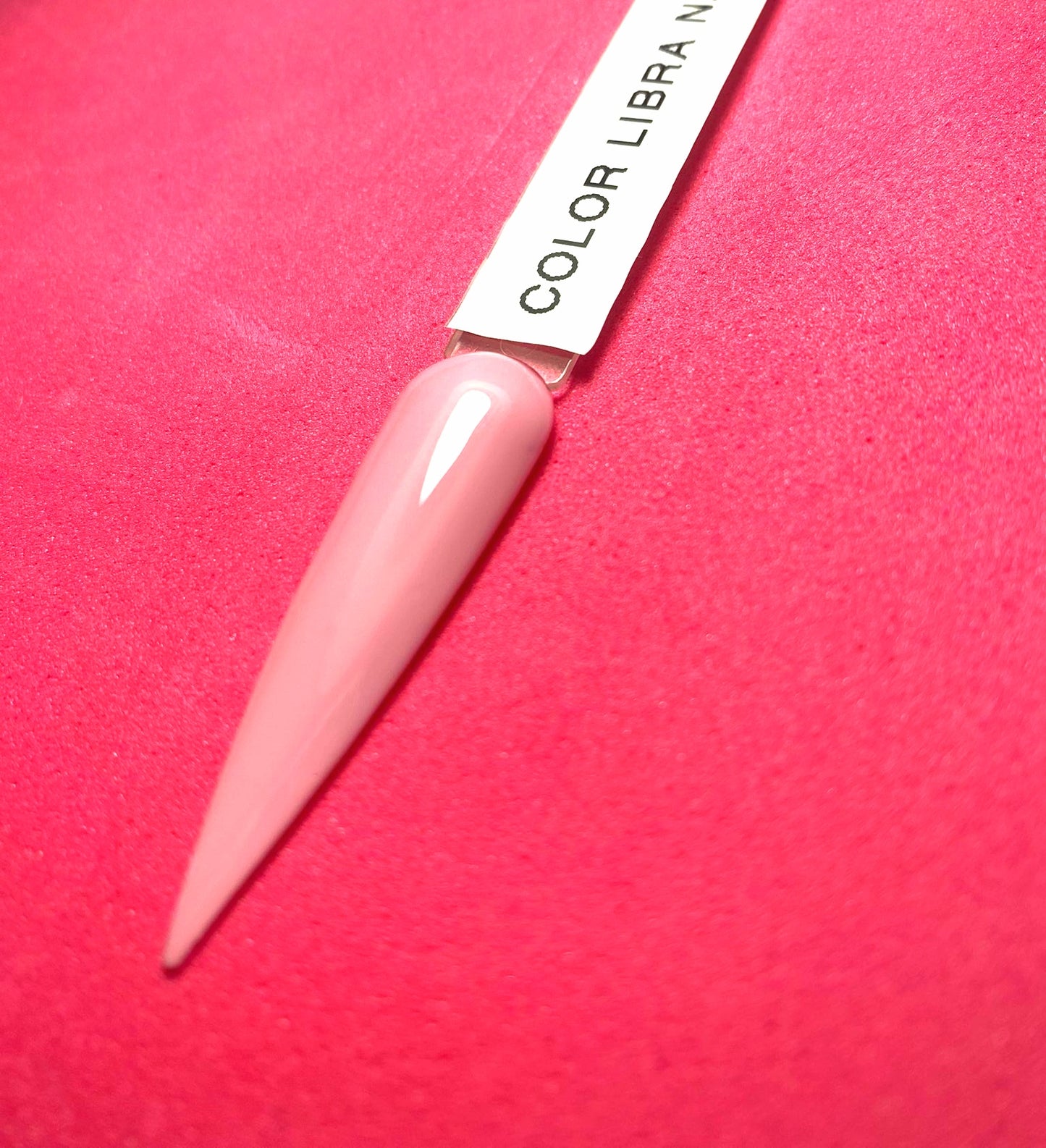 COLOR LIBRA N° 009 - Gel polish ad alta pigmentazione per una copertura intensa